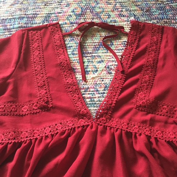 Tops - 🚩Boutique deep V crop top